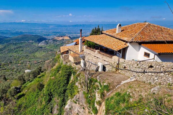 Guesthouse in Albania. Albania 4x4 off-road car rental. 4x4 car rental
