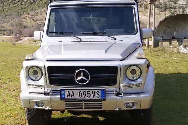 Albania 4x4 off-road car rental Rexton. Albania 4x4 off-road.