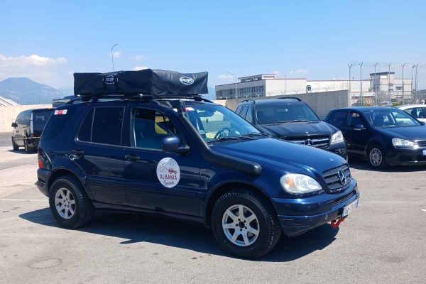 Albania 4x4 off-road car rental Rexton. Albania 4x4 off-road.