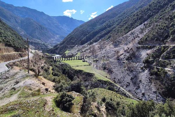 Albania 4x4 car rental. The Ali Pasha Aqueduct in Albania