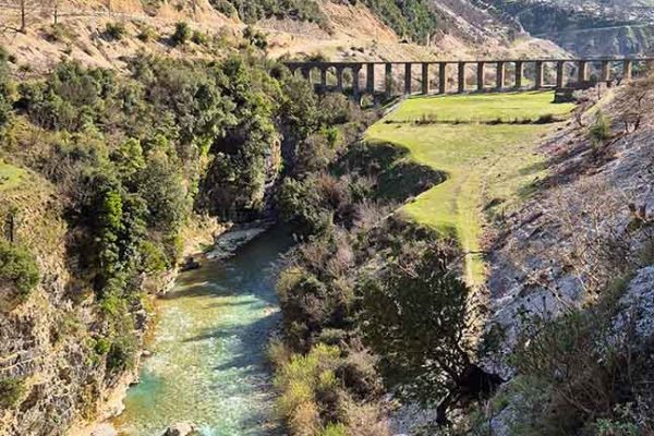 Albania 4x4 car rental. The Ali Pasha Aqueduct in Albania