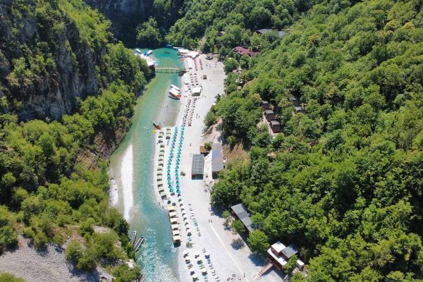 The Sala River. 4×4 Off-Road Expedition and Camping in Albania